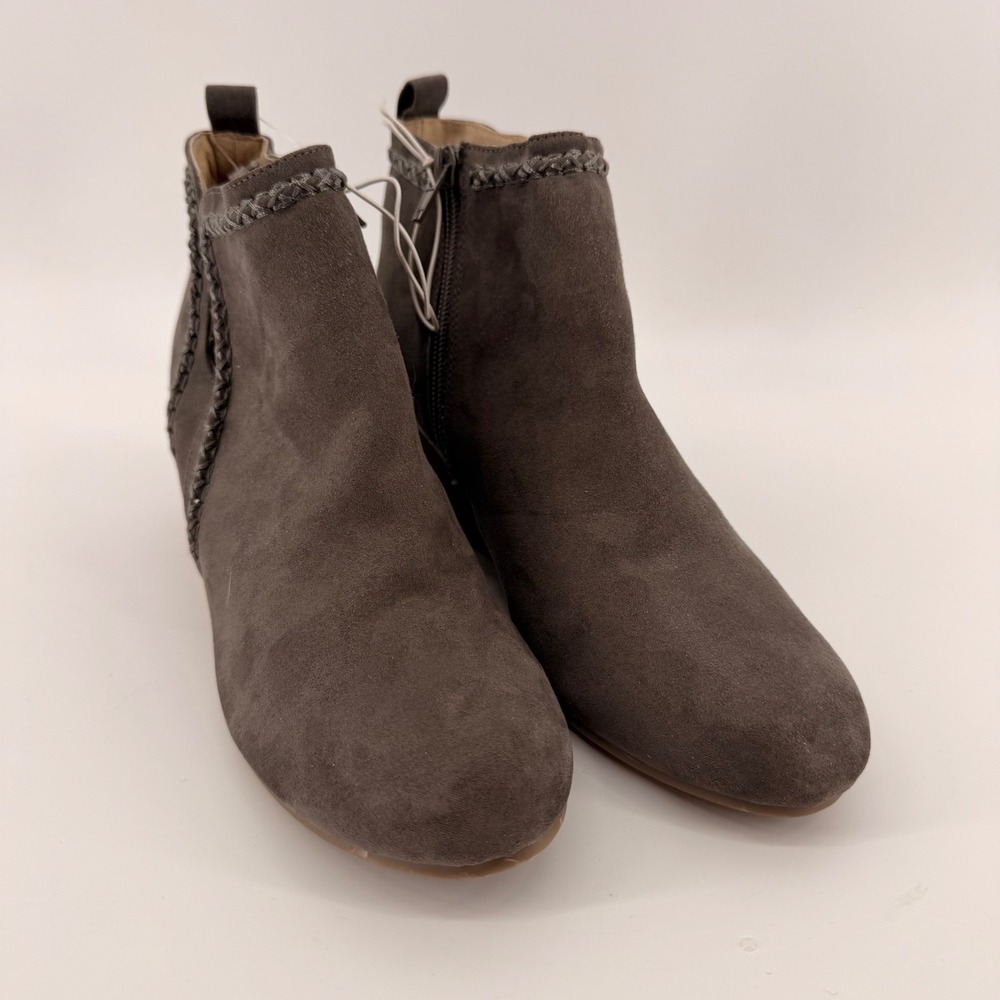 dv8 Dolce Vita Ankle Boots Womens 8 Gray Wedge Bootie Braided Trim Faux Suede